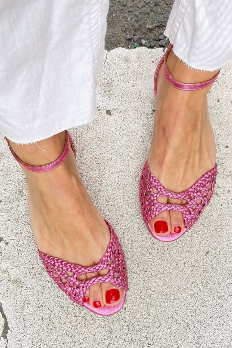 ISADORA™ - GOLDEN WOVEN ANKLE-STRAP SANDALS