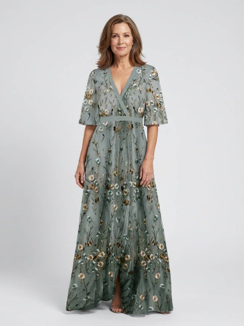 AMARANTHE™ - FLORAL V-NECK DRESS
