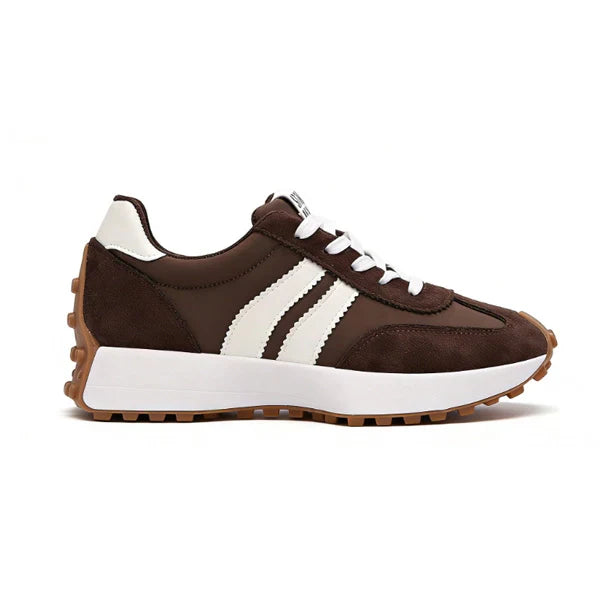 RETROLACE™ - STRIPE LACE-UP SNEAKER