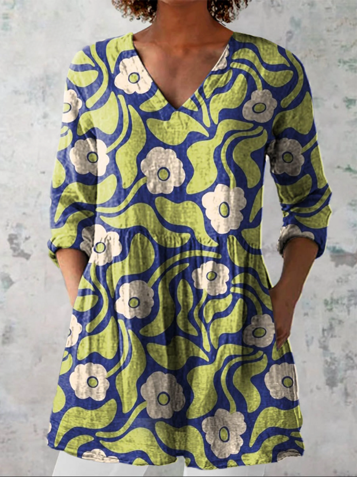 ELODIE™ - FLOWING V-NECK BLOUSE