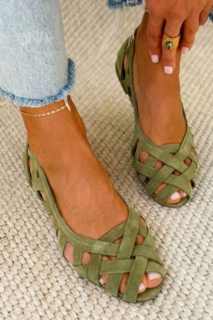 CATERINA™ - WOVEN CROSSOVER SANDALS
