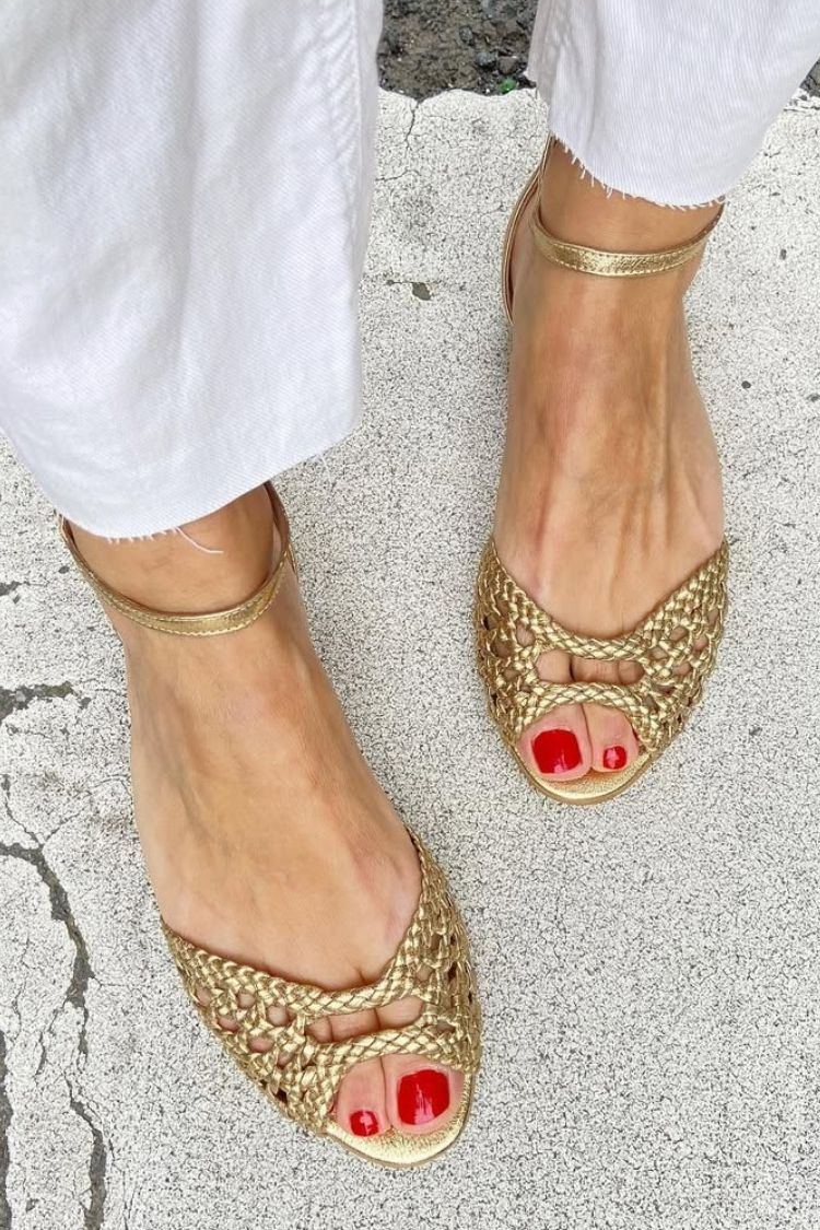 ISADORA™ - GOLDEN WOVEN ANKLE-STRAP SANDALS