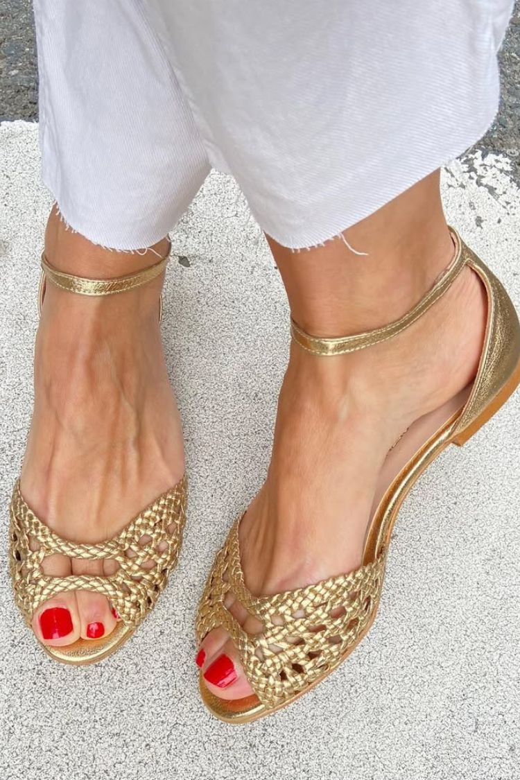 ISADORA™ - GOLDEN WOVEN ANKLE-STRAP SANDALS