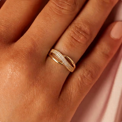Antaradus - Elegant Gold Crossover Ring with Stones