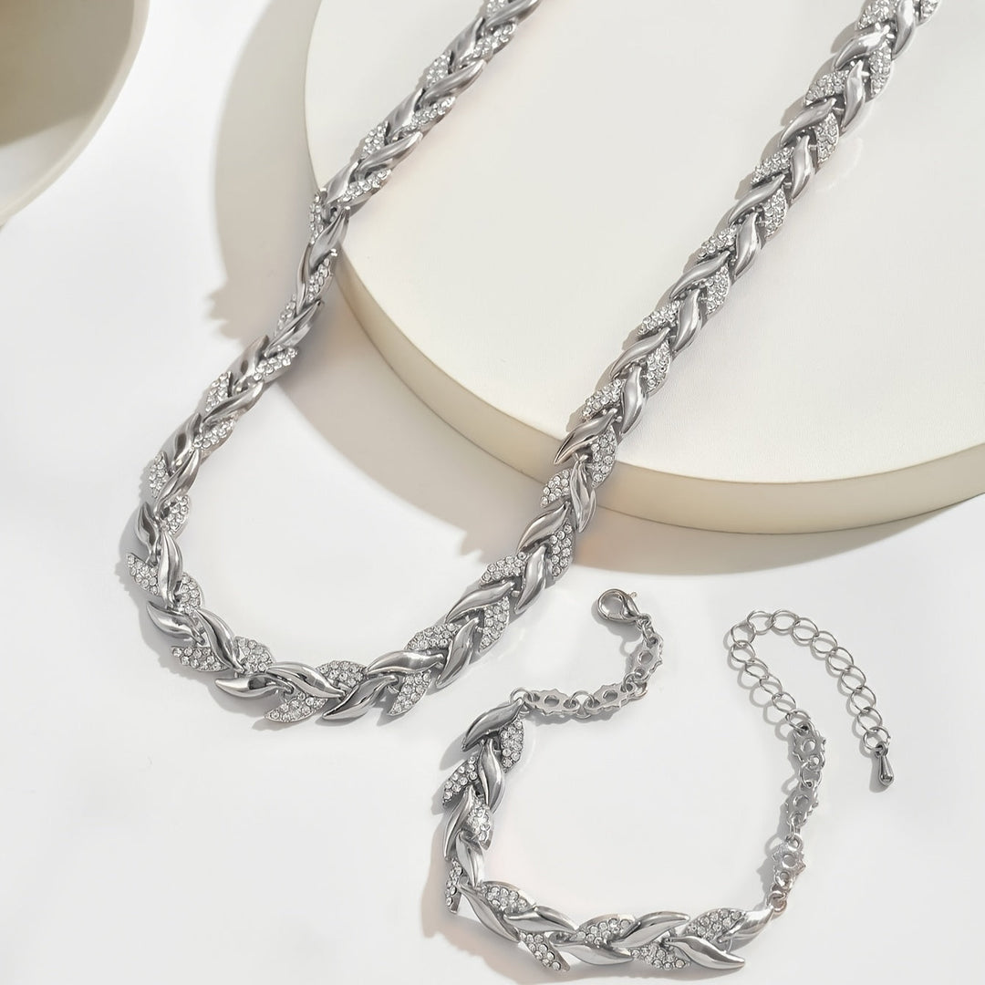 NAIA™ - CRYSTAL FISHTAIL JEWELLERY SET