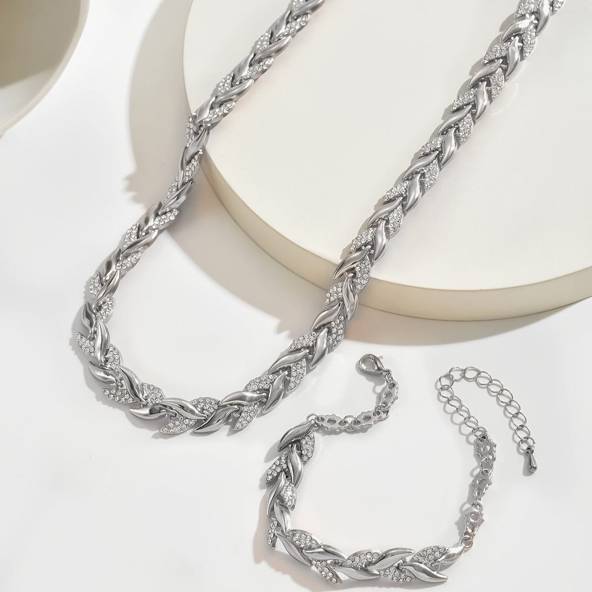 NAIA™ - CRYSTAL FISHTAIL JEWELLERY SET
