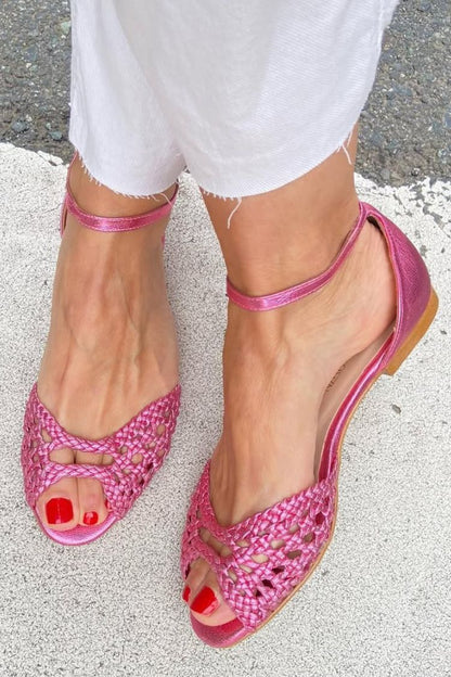 ISADORA™ - GOLDEN WOVEN ANKLE-STRAP SANDALS