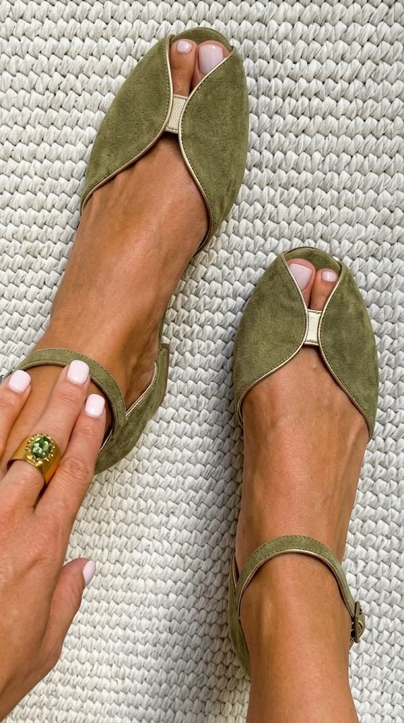 OLIVIA™ - WRAP-STYLE FLAT SANDALS