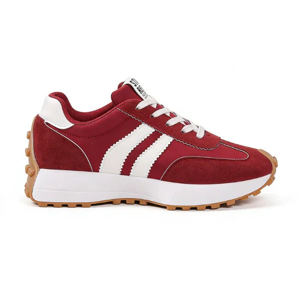 RETROLACE™ - STRIPE LACE-UP SNEAKER