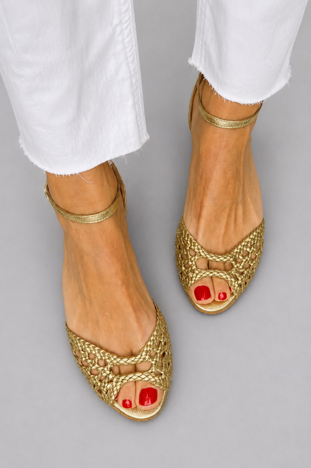 ISADORA™ - GOLDEN WOVEN ANKLE-STRAP SANDALS