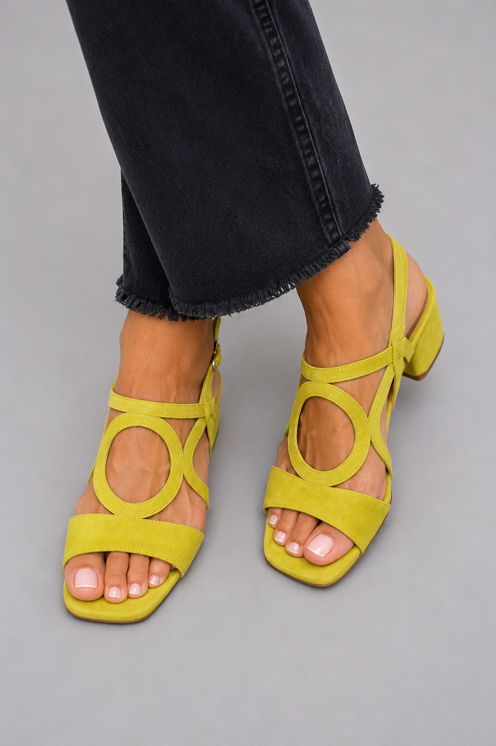 VALENTINA™ - VIBRANT LOW-HEEL SANDALS
