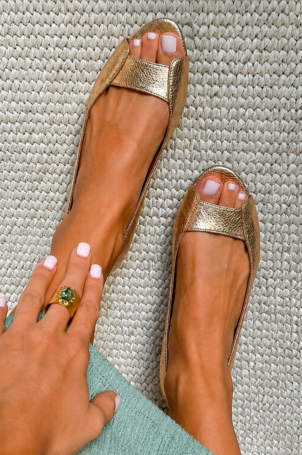 ADELINA™ - GOLDEN COMFORT FLAT SANDALS