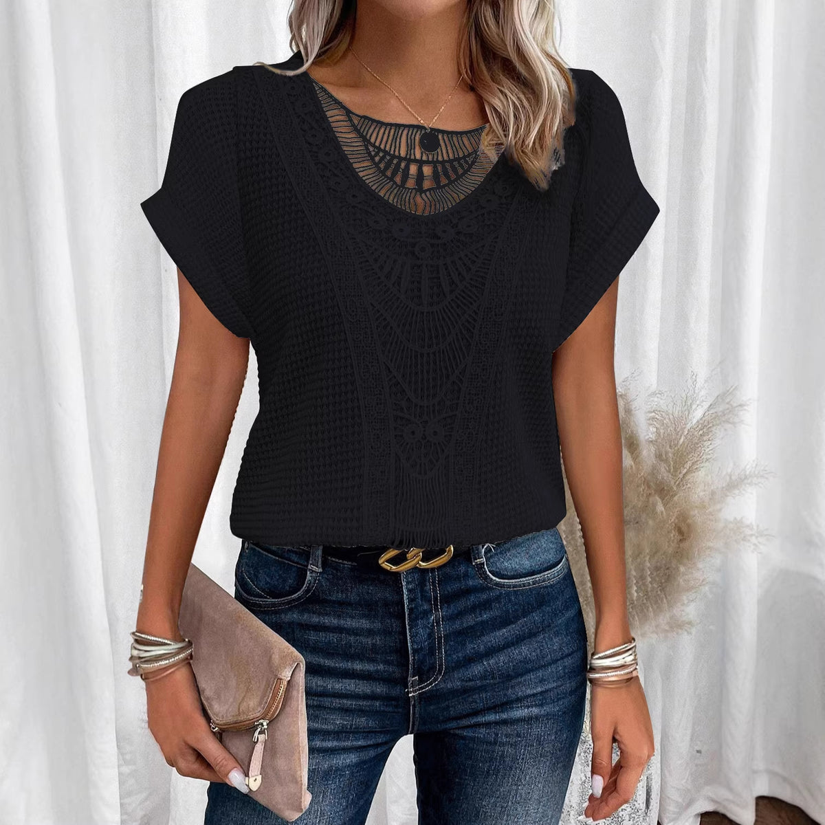 PALOMA™ - SCALLOP-TRIM SHORT SLEEVE TEE