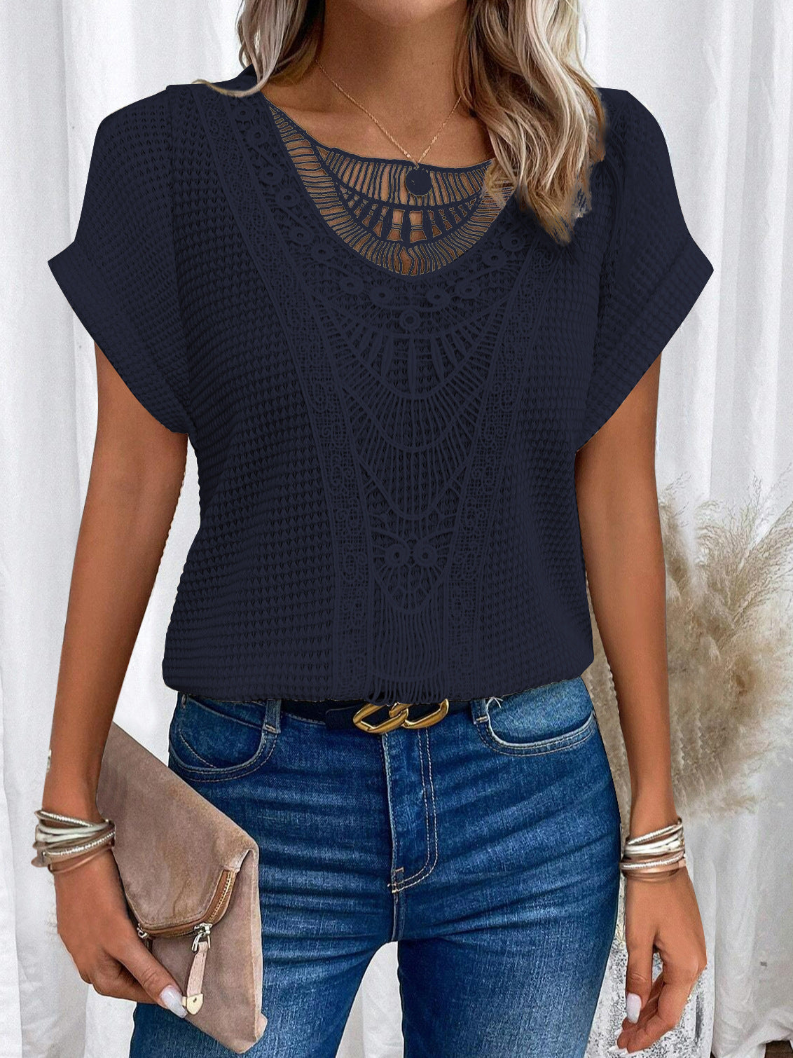PALOMA™ - SCALLOP-TRIM SHORT SLEEVE TEE