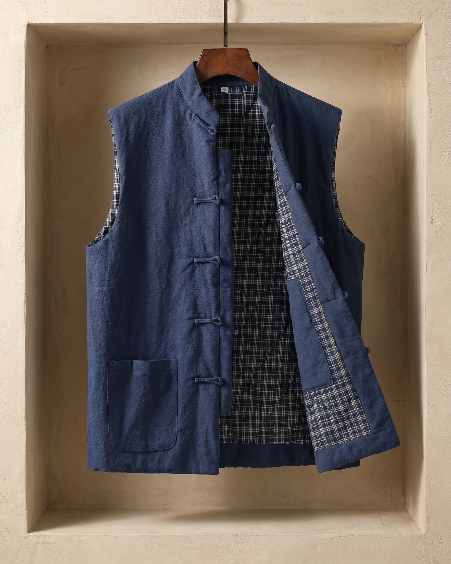 ZENO™ - MANDARIN COLLAR VEST